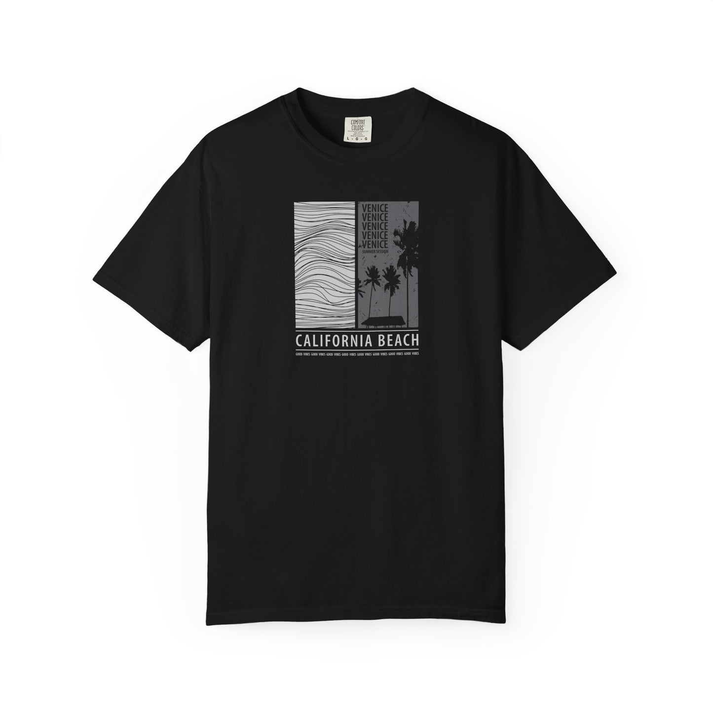 California Beach Graphic T-Shirt — Coastal Wave Vintage Design