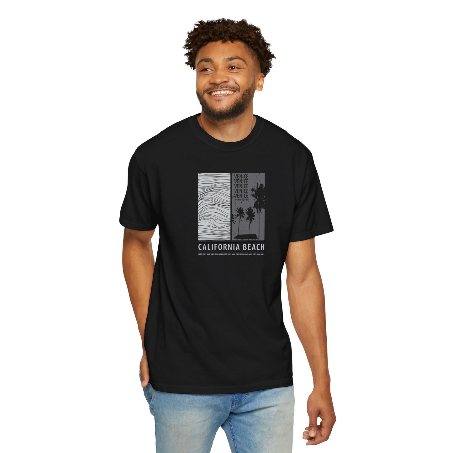 California Beach Graphic T-Shirt — Coastal Wave Vintage Design